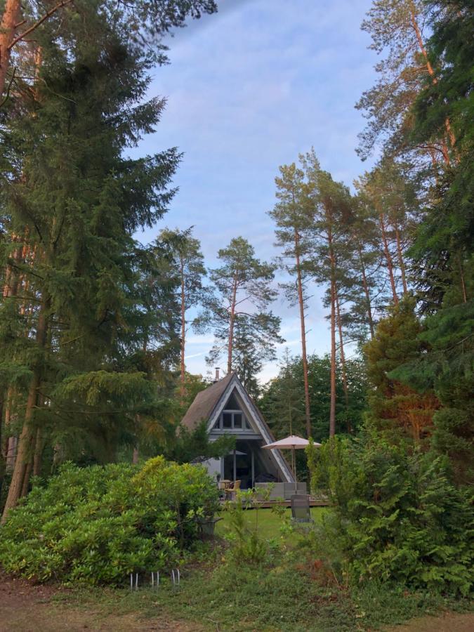 Ferienhaus Reetdach 1300Qm Privatgrundstueck Bootssteg Sauna Templin Luebbesee Uckermark Erholung Pur Seenplatte Petersdorf  Экстерьер фото